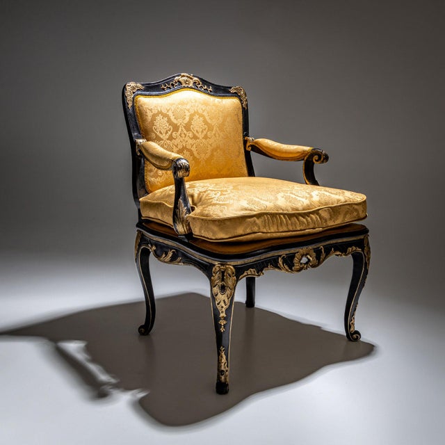 Set of Baroque Armchairs, Mid-18th Century For Sale - Image 9 of 16