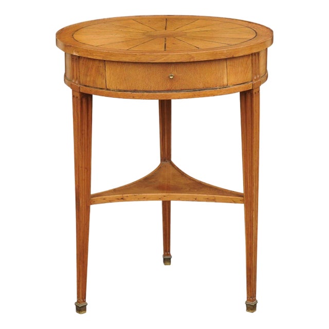 French Napoleon III 1860s Walnut Guéridon Side Table with Radiating Veneer For Sale