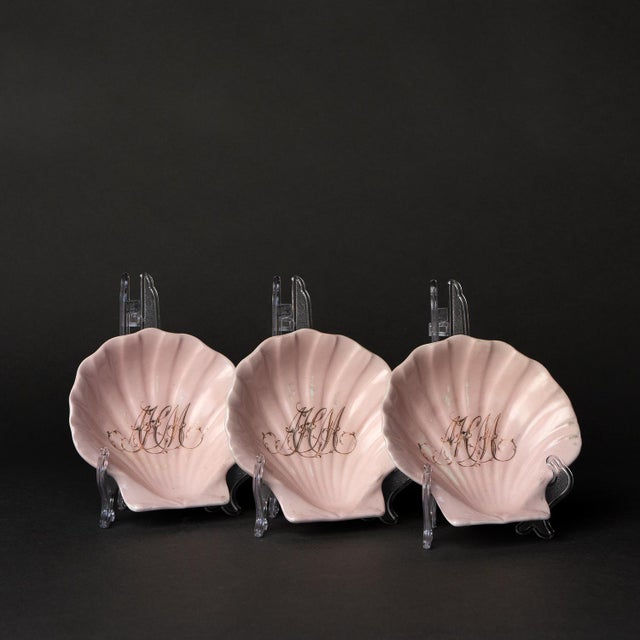 Ceramic Antique Pink Porcelain 'Nautilus' Dessert Service by Wedgwood for John Mortlock, 1880s Victorian- 18 Pieces For Sale - Image 7 of 12