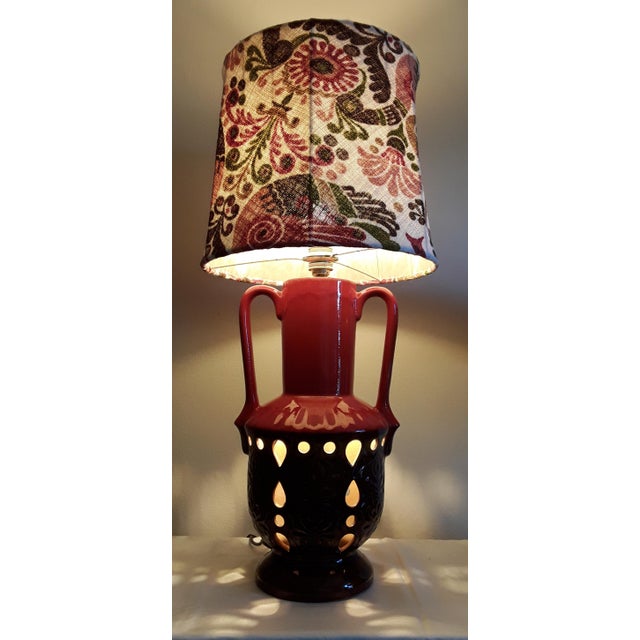 Brown Vintage German Table Lamp with Interior-Lit Red-Brown Ceramic Foot, Double Handle &Suitable Patterned Fabric Screen, 1970s For Sale - Image 8 of 10
