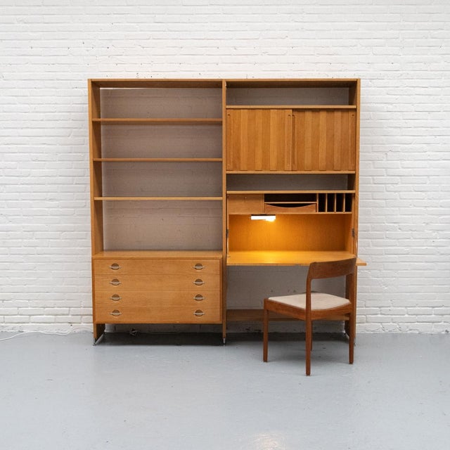 RY 100 Wall Shelf by Hans Wegner for Ry Møbler, 1960s For Sale - Image 9 of 18