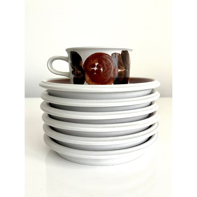Vintage 1970s Arabia of Finland Rosmarin Brown Demitasse Set of 6 Cups and 6 Saucers For Sale In New York - Image 6 of 10