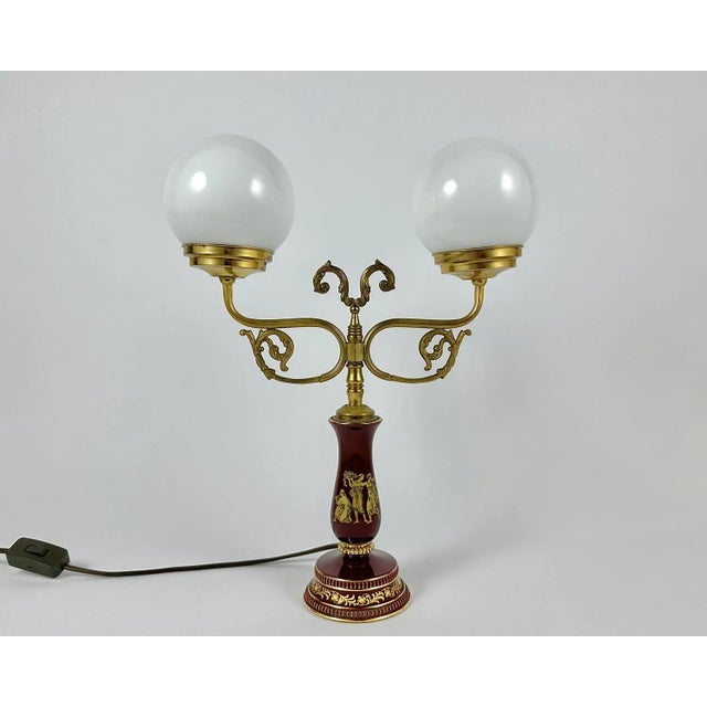 Gold Vintage Table Lamp with Metal Base For Sale - Image 8 of 8
