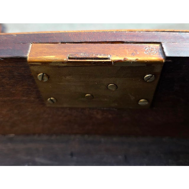 English George III Style Serpentine Mahogany Console / Serving Table With Satinwood Inlay, Late 20th Century For Sale - Image 11 of 18