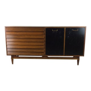 Mid Century Modern Six Drawer Credenza From Dania by American of Martinsville For Sale