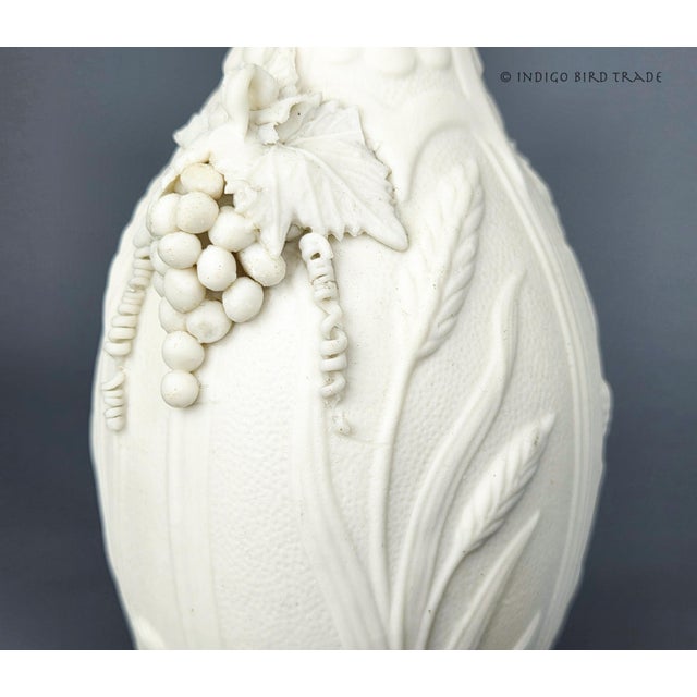 White 1850's Antique Parian Vases With Wheat Shaft and Grape Clusters - Set of 2 For Sale - Image 8 of 13