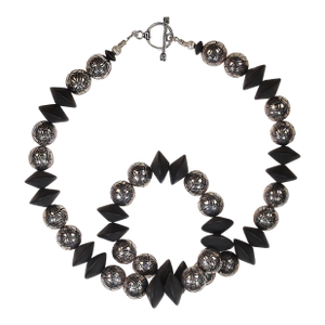 Ajd 24 Inch Matt Black Onyx and Silver Tone Exotics Necklace