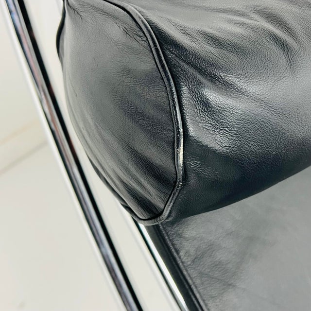 1970s Black Leather & Chrome Lounge in the Style of Le Corbusier For Sale - Image 10 of 12
