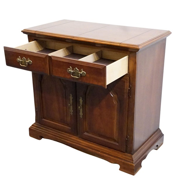 Bernhardt Furniture Solid Cherry Traditional Style 49" Flip Top Server Buffet For Sale - Image 13 of 18