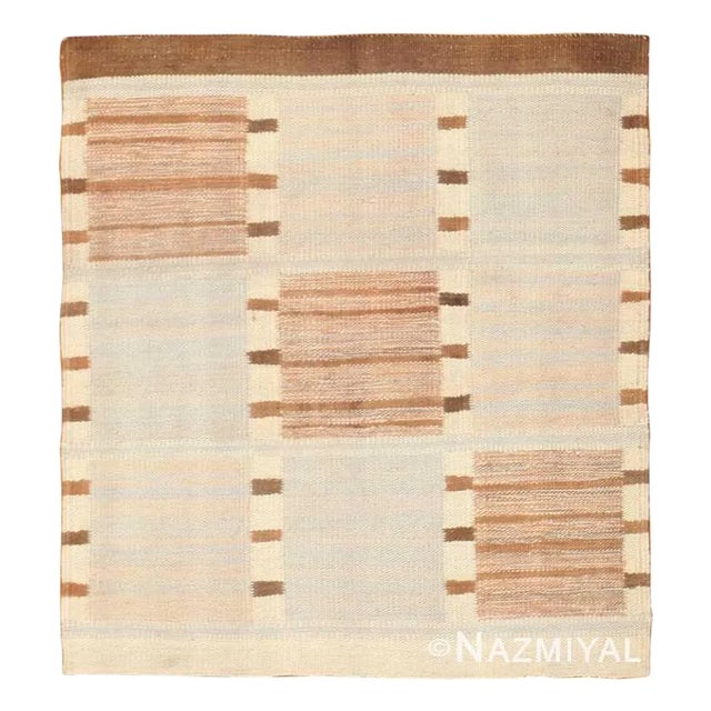 Nazmiyal Collection Vintage Scandinavian Inspired Modern Indian Kilim Rug For Sale
