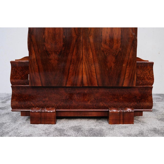 Art Deco Bookcase or Bar Cabinet in Hand-Polished Shellac Ash and Thuja Burl Wood, France, 1930s For Sale - Image 10 of 11