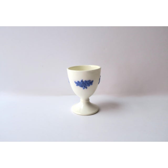 White Blue and White Porcelain Egg Holder Cup For Sale - Image 8 of 10