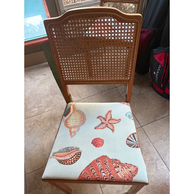 Vintage Mid-Century Leg-O-Matic Folding Game Table & 3 Cane Back Chairs Set (Mcm / Coastal Chess & Checkers) For Sale - Image 17 of 18