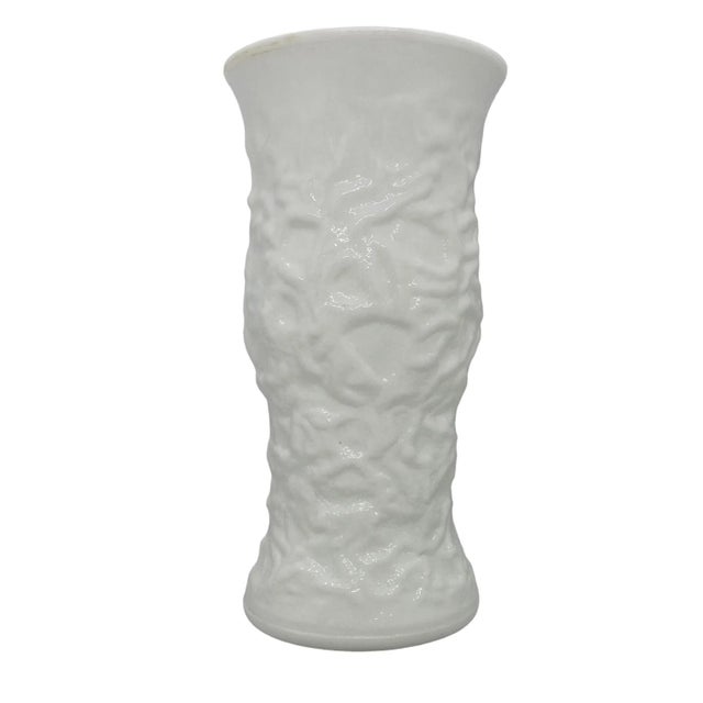1960’s E. O. Brody Co. Cleveland Ohio Milk Glass Vase With Vine Design For Sale - Image 12 of 13