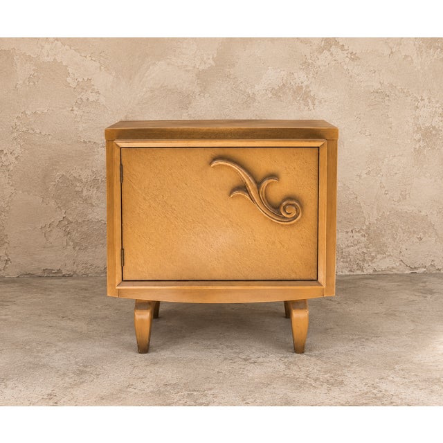 Vintage Hoke Mid Century End Tables – 1960s MCM Bedside Cabinets - Cottagecore, Sculpted Wood For Sale - Image 4 of 10