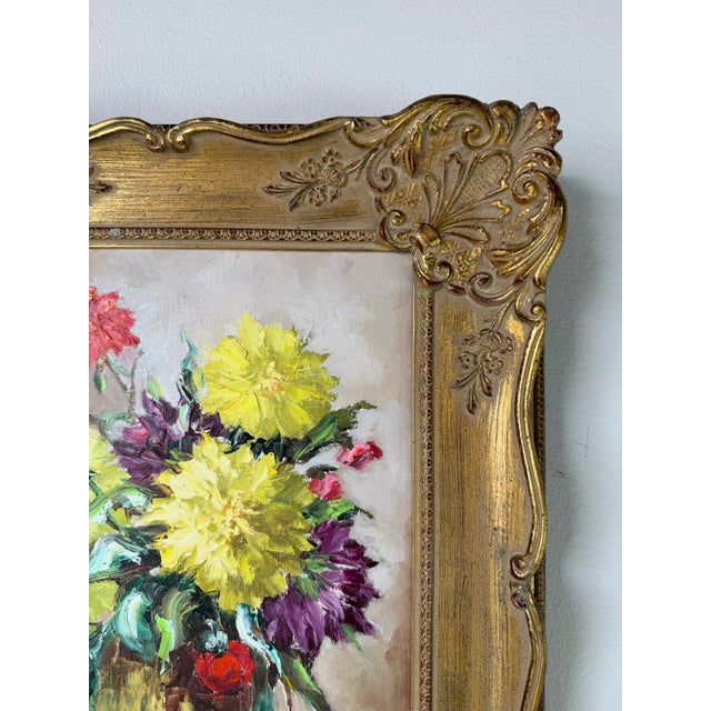 Vintage Floral Still Life Oil Painting on Canvas – Framed For Sale In Miami - Image 6 of 12