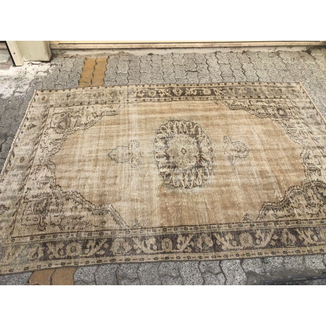 1960s Oushak Handmade Oversize Handmade Rug For Sale - Image 6 of 11