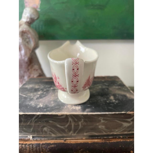 1940s Homer Laughlin Pink and White Transferware Gravy Boat For Sale - Image 4 of 6