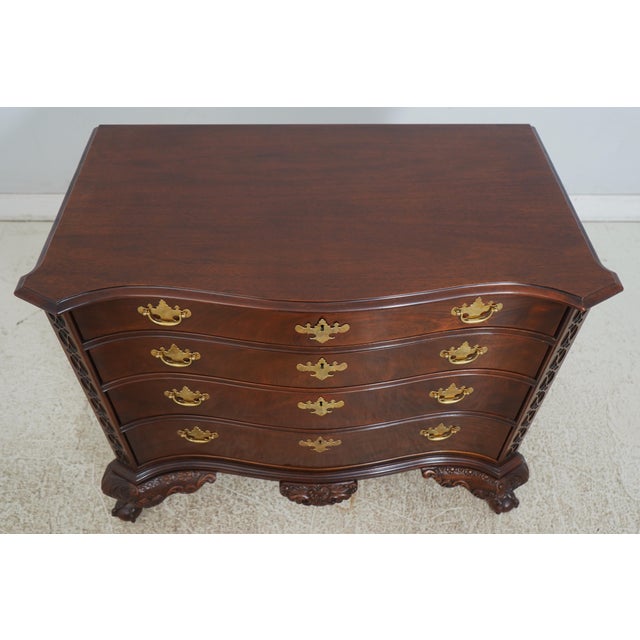 1980s Century Sutton Massachusetts Needham Mahogany Chest For Sale - Image 5 of 12