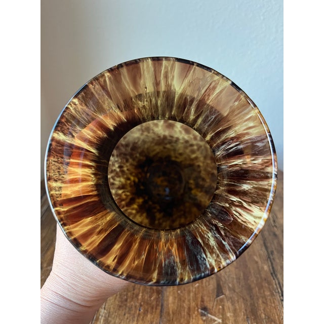 Contemporary Vintage Amber, Gold and Brown Tortoise Art Glass Vase in the Style of Murano For Sale - Image 3 of 9
