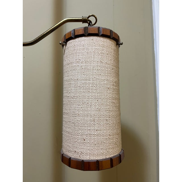 Chocolate 1960s Mid-Century Modern 3-Lantern Tension Pole Lamp For Sale - Image 8 of 15