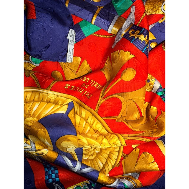Hermès Daïmyo Silk Scarf 1998 Designed by Françoise Faconnet For Sale - Image 10 of 12