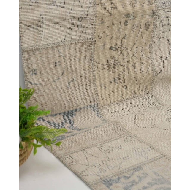 Vintage Beige Patchwork Turkish Runner Rug - Handwoven Boho Carpet For Sale In San Francisco - Image 6 of 11