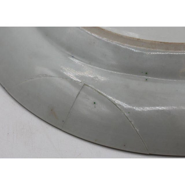 Chinese Circa 1815 Set of 4 Chinese Export Porcelain Orange Fitzhugh Dinner Plates For Sale - Image 3 of 4