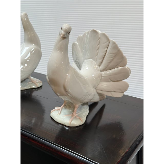 Lladró Paloma Grande Porcelain Figurines, Pair For Sale In San Francisco - Image 6 of 12