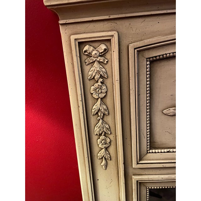 Kindel Furniture Vintage Mid Century Revival French Style Provance Trumeau Mirror For Sale - Image 4 of 7