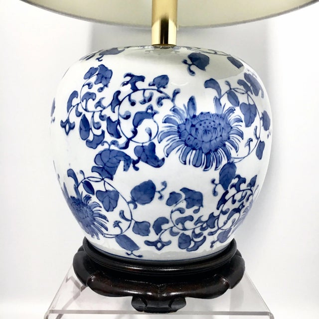 Chinoiserie Vintage Delft Accent Lamp With Drum Shade For Sale - Image 3 of 7