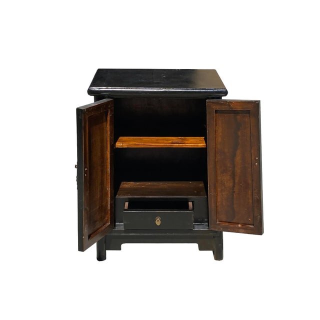 Chinese Chinese Distressed Black Yellow Scenery Graphic End Table Nightstand For Sale - Image 3 of 7