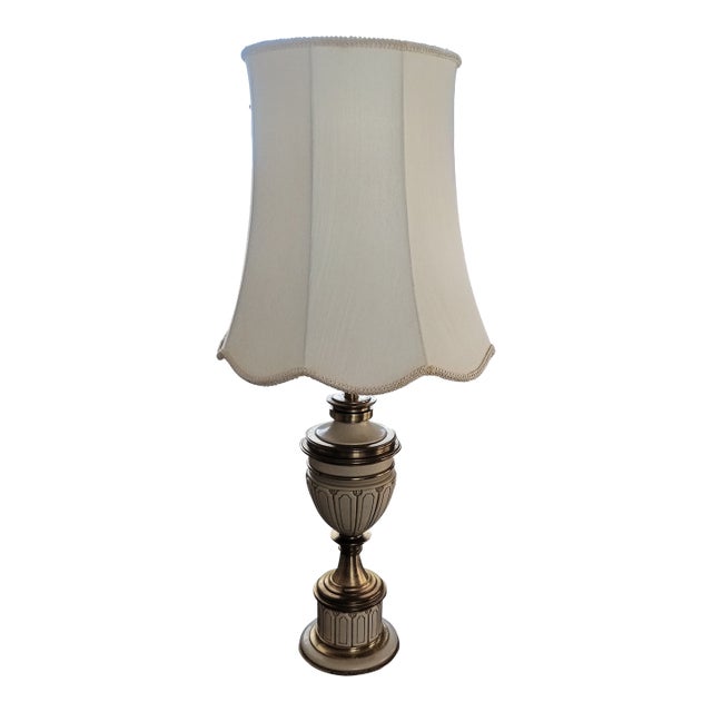 Stiffel Vintage Brass Table Lamp – Hollywood Regency Style For Sale