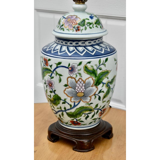 Vintage Ceramic Table Lamp Ginger Jar Floral Hand Painted Wood Base For Sale - Image 14 of 17