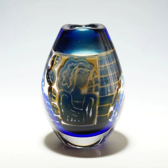 A heavy vase of the Ariel Gondoliere series designed by Edvin Oehrstroem for Orrefors Sweden in 1946. Clear glass...