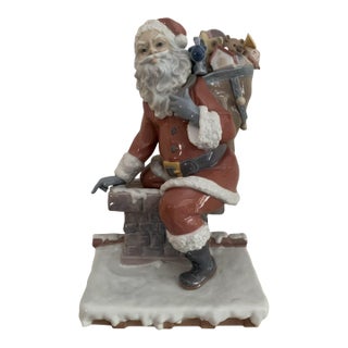 2007 Lladro Down the Chimney Santa – Figurine For Sale