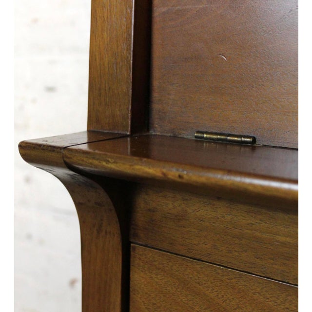 Mid 20th Century K12 Man's Chest by John Van Koert for Drexel 'Profile' Collection For Sale - Image 13 of 18