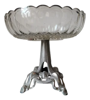 Antique French Crystal Compotier from La Samaritaine, Paris, France, Late 19th Century