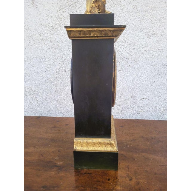 19th Century Clock with Warrior Helmet in Bronze For Sale - Image 4 of 18