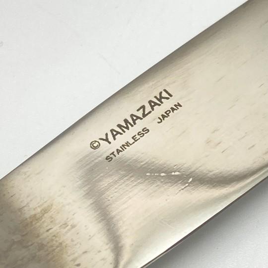 Service for 16! Yamazaki "Tasha" Gold Accent Stainless Luxury Flatware (80-Pieces / 16 Place Settings) Late 20th Century For Sale - Image 14 of 18