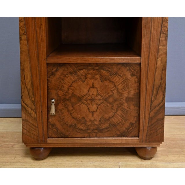 Art Deco Burr Walnut Bedside Table, 1930s For Sale - Image 10 of 18