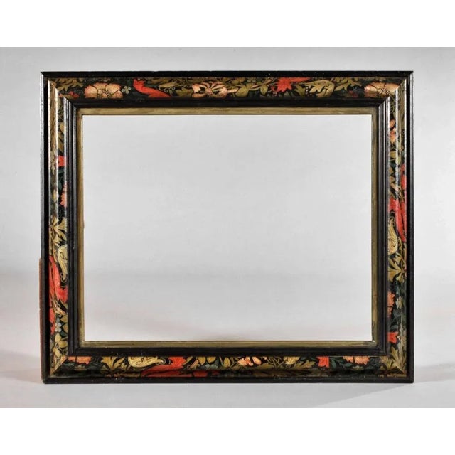 Beautiful Italian Frame early 20th century Approx. 9 cm wide, profiled wooden bar rising to the middle of the frame,...