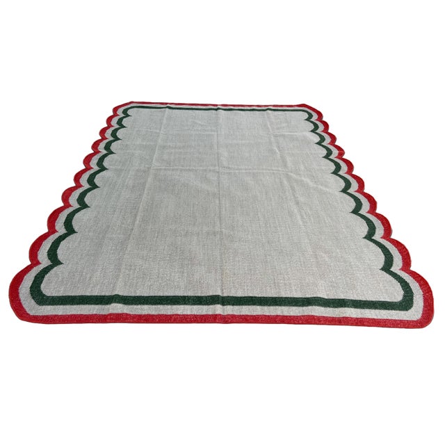 Handmade Woolen Scalloped Edge Rug, Beige With Green and Coral Red Border - 6'x9' For Sale - Image 9 of 11