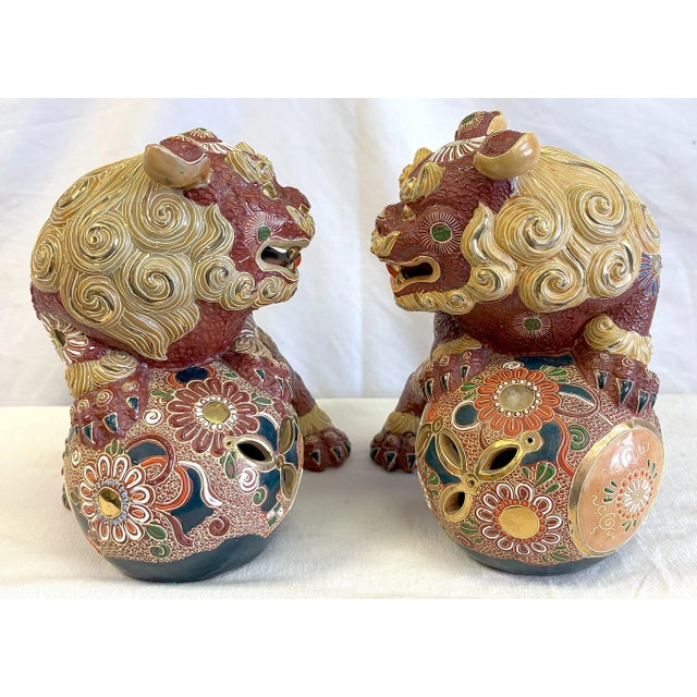 Ceramic Vintage Japanese Pottery Kutani Foo Dogs in Cinnabar and Gold Colors- A Pair For Sale - Image 7 of 12