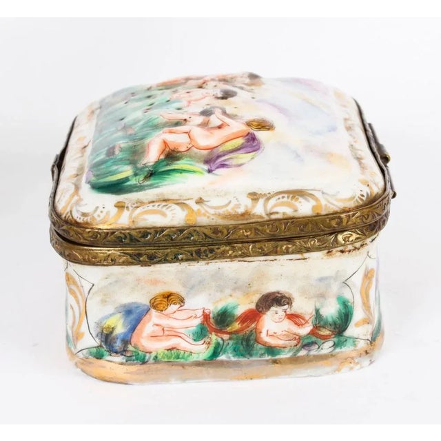 Gold Antique Italian Capodimonte Porcelain Box, 19th Century For Sale - Image 8 of 18
