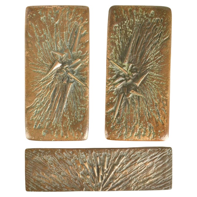 Brutalist Bronze Push Pull Door Handles and Letterbox with Dynamic Relief, 1970s, Set of 3 For Sale