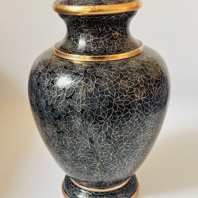 Traditional Vintage Cloisonné Enamel Black & Gold Floral Lidded Jar / Tea Caddy With Gilt For Sale - Image 3 of 8