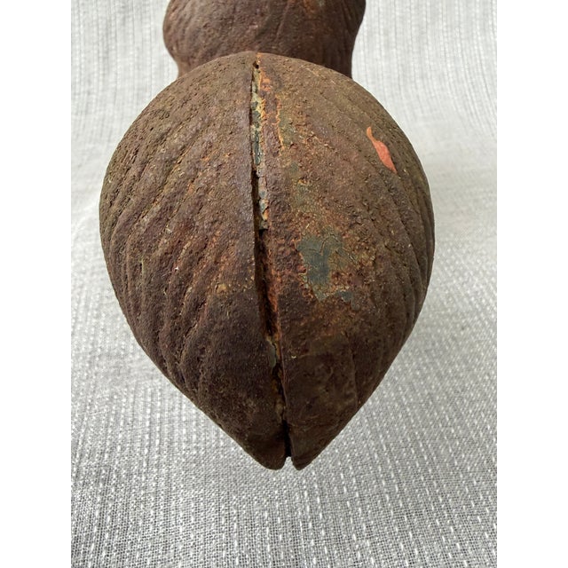 Vintage Rusty Cast Iron Squirrel Eating an Acorn Statue For Sale In New York - Image 6 of 12