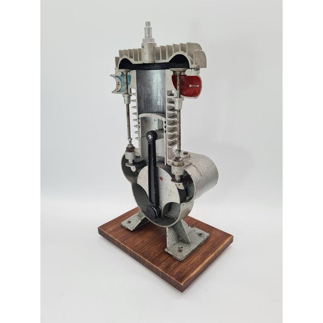 Mid-Century Modern Scientific Model of Engine, 1960s For Sale - Image 3 of 11