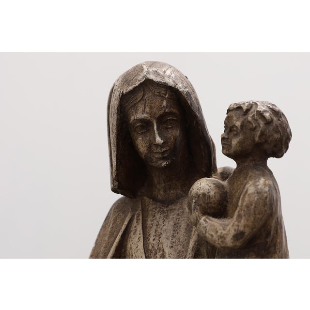 Belgian School, Madonna and Child Statue on Octagonal Base, 1800s, Plaster For Sale - Image 3 of 13